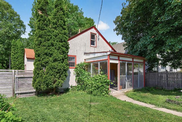 3342 Xerxes Avenue N, Minneapolis, MN 55412