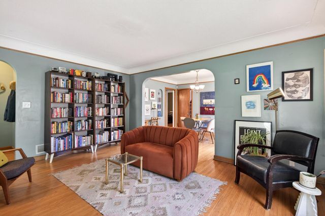 3342 Xerxes Avenue N, Minneapolis, MN 55412
