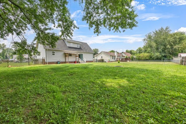 3405 Polly Dr, Clarksville, TN 37042