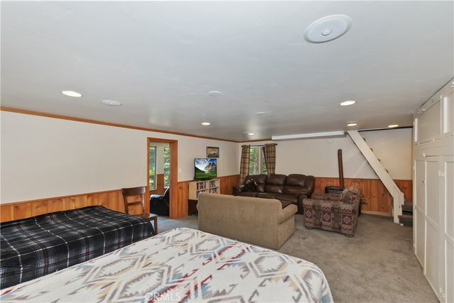 1040 Mile High Road, Twin Peaks, CA 92391