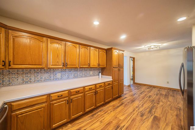 925 Wayside Dr, Paducah, KY 42003