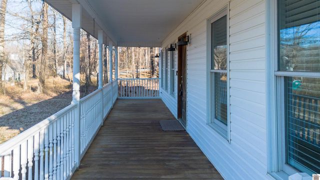 925 Wayside Dr, Paducah, KY 42003