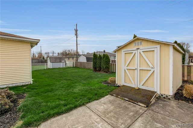 67 North Transit Hill Drive, Cheektowaga, NY 14043
