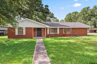 2002 Friendly Ave, Mt Pleasant, TX 75455