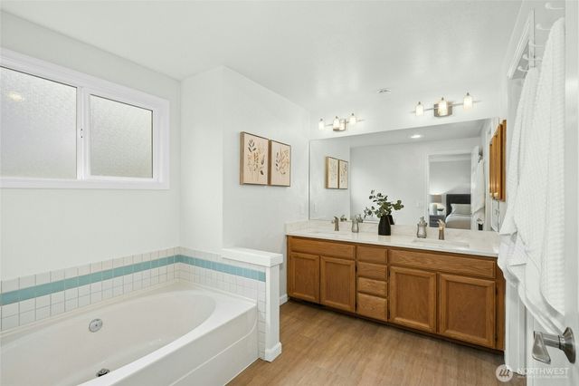 2824 234th Place NE, Sammamish, WA 98074