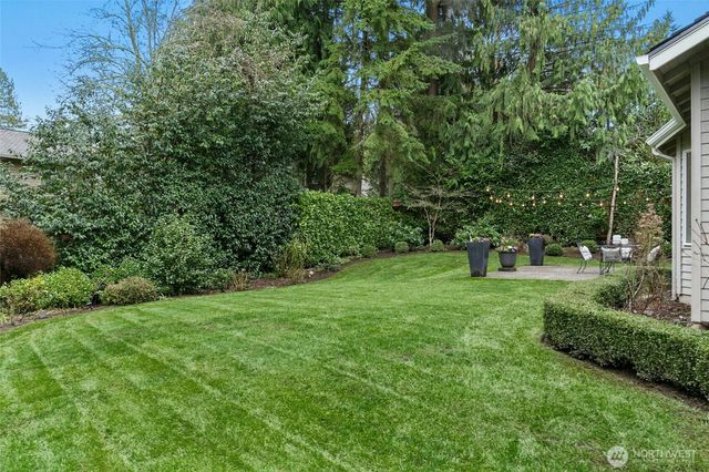 2824 234th Place NE, Sammamish, WA 98074