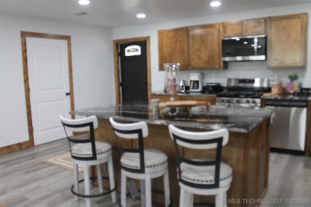 811 Buds Point Road, Mcalester, OK 74501