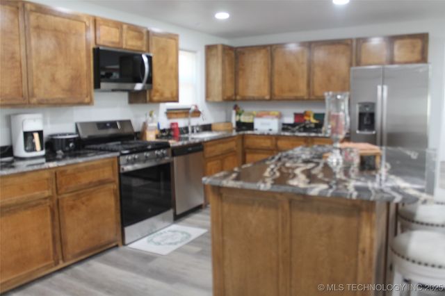 811 Buds Point Road, Mcalester, OK 74501