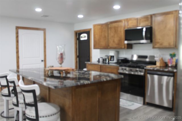 811 Buds Point Road, Mcalester, OK 74501
