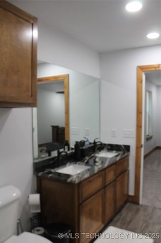 811 Buds Point Road, Mcalester, OK 74501