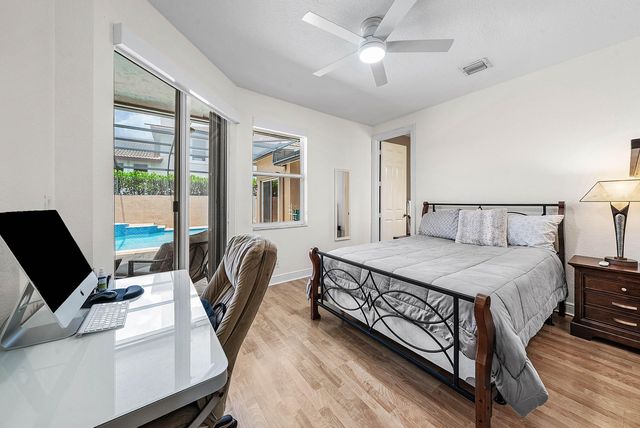 6152 NW 121ST Avenue, Coral Springs, FL 33076