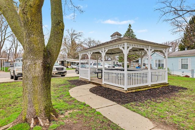 4595 Quebec Avenue Sw, City Of Wyoming, MI 49519
