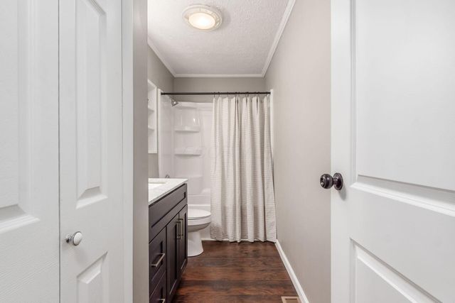 209 Prince Of Wales Drive, Columbus, OH 43230