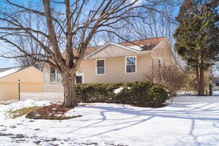 209 Prince Of Wales Drive, Columbus, OH 43230