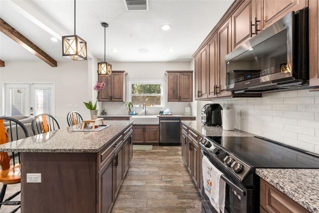 26530 NW 110TH AVENUE, High Springs, FL 32643