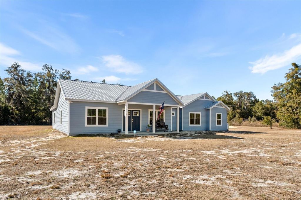 Image 3 of property listing at 26530 NW 110TH AVENUE, High Springs, FL 32643