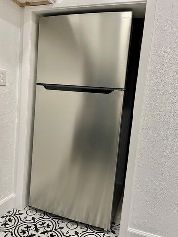 3400 Timmons Lane 13, Houston, TX 77027