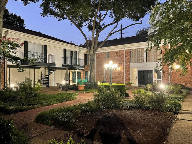 3400 Timmons Lane 13, Houston, TX 77027