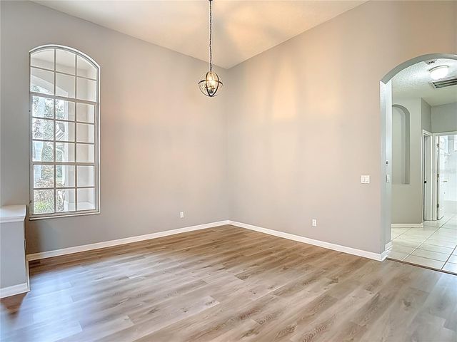 8521 BRAMWELL WAY, Tampa, FL 33647