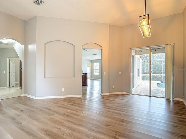 8521 BRAMWELL WAY, Tampa, FL 33647