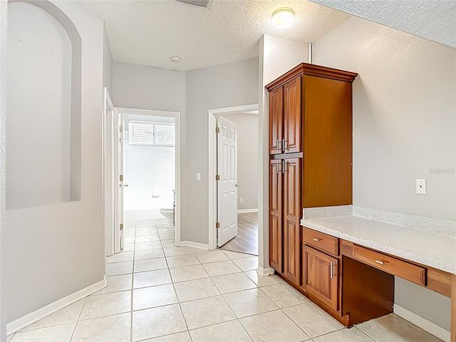 8521 BRAMWELL WAY, Tampa, FL 33647