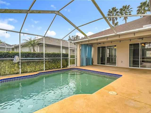 8521 BRAMWELL WAY, Tampa, FL 33647