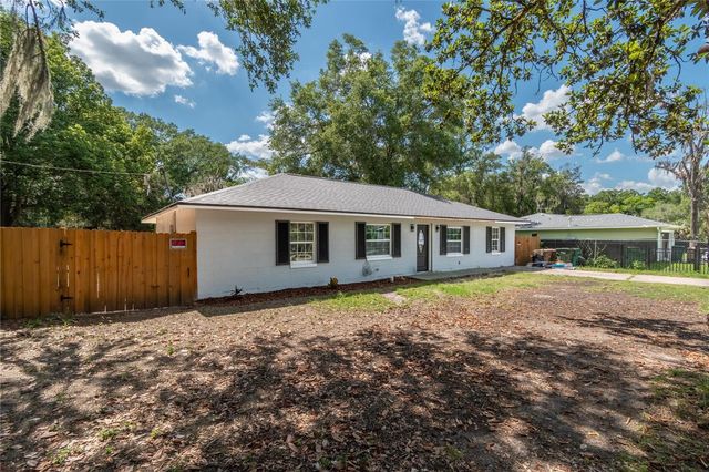 1702 NW 27TH AVENUE, Ocala, FL 34475
