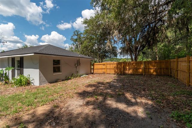 1702 NW 27TH AVENUE, Ocala, FL 34475