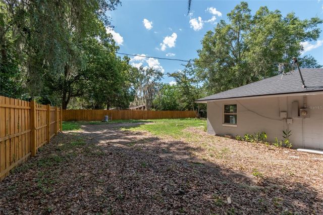 1702 NW 27TH AVENUE, Ocala, FL 34475
