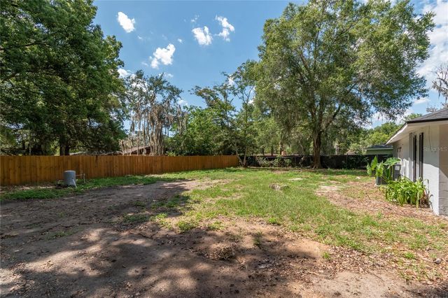 1702 NW 27TH AVENUE, Ocala, FL 34475