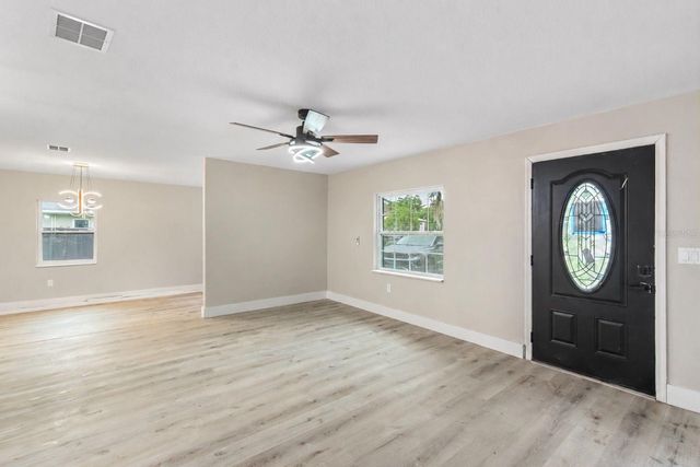 1702 NW 27TH AVENUE, Ocala, FL 34475