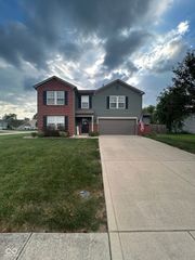 5502 Breaburn Road, Bargersville, IN 46106
