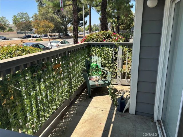 9714 Sepulveda 113, North Hills, CA 91343