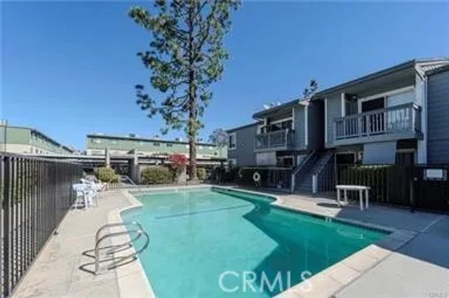 9714 Sepulveda 113, North Hills, CA 91343
