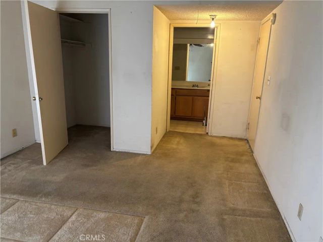 9714 Sepulveda 113, North Hills, CA 91343