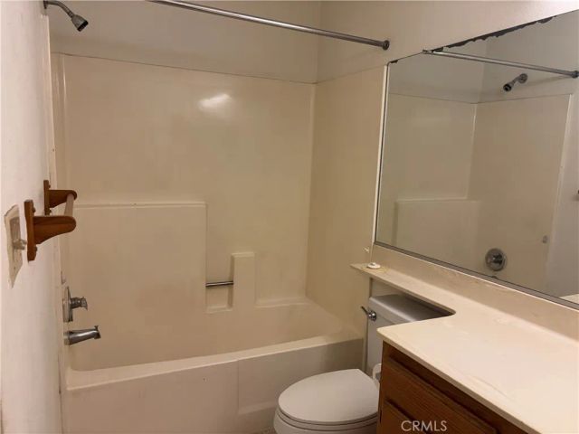 9714 Sepulveda 113, North Hills, CA 91343