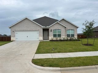 1455 Lakebrook Drive, Waxahachie, TX 75165