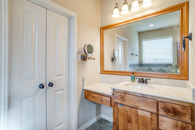 195 Brook Hollow Lane, Weatherford, TX 76088