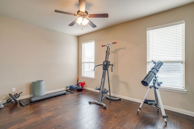 195 Brook Hollow Lane, Weatherford, TX 76088