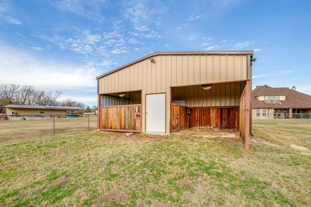 195 Brook Hollow Lane, Weatherford, TX 76088