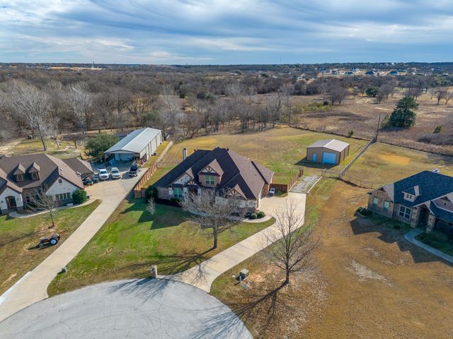 195 Brook Hollow Lane, Weatherford, TX 76088
