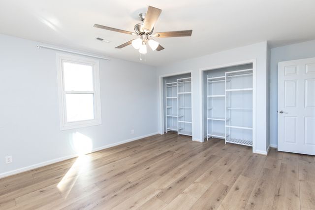 557 Peach Valley Rd, Gallatin, TN 37066