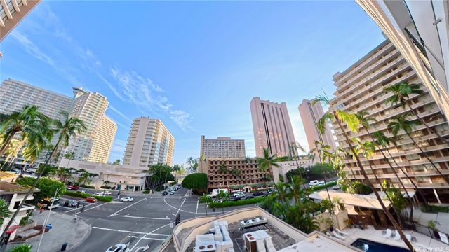 1720 Ala Moana Boulevard B508, Honolulu, HI 96815