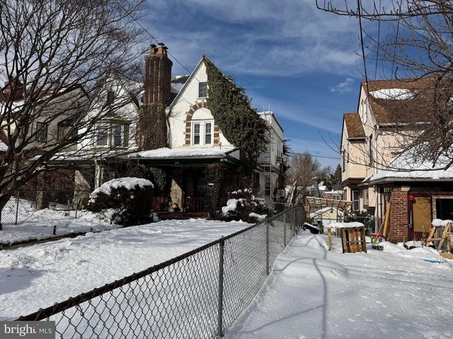 343 UPLAND WAY, Drexel Hill, PA 19026