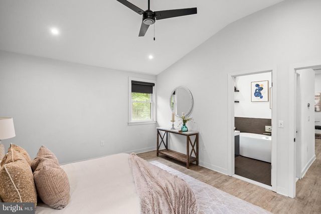 131 NORCROSS RD, Berlin, NJ 08009