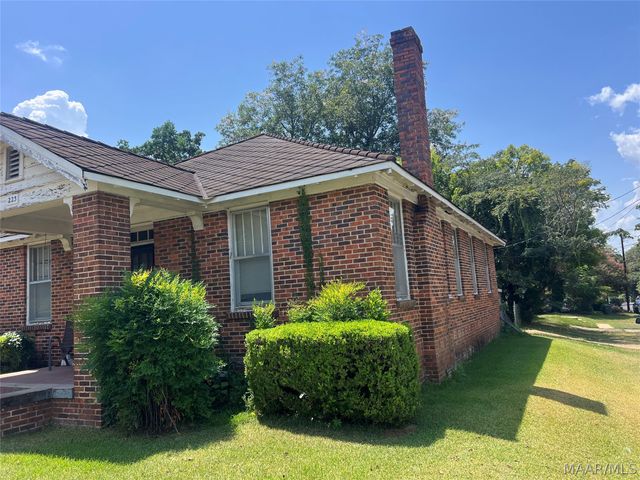 223 N CAPITOL Parkway, Montgomery, AL 36107
