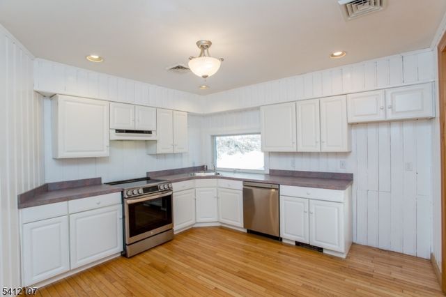 9 Old River Rd, West Amwell Twp., NJ 08530