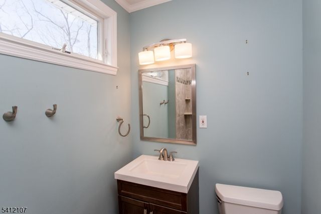 9 Old River Rd, West Amwell Twp., NJ 08530