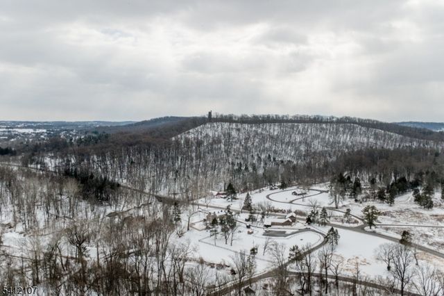 9 Old River Rd, West Amwell Twp., NJ 08530