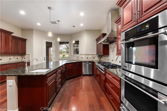 4124 Paddock Way, Lancaster, CA 93536